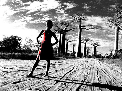 Sinnliches Afrika – Photographien von Erwin Lanzensberger im Kutchiin